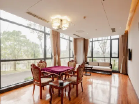 NATURAL TIANCHEN·LOTUS GRAND HOTEL Hotels in Xichong