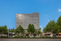 Xinfuyuan Hotel Hotels near Hualianxin Shiji Center Square