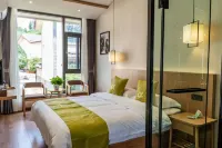 Shilin Xixi Xiaozhu Homestay Hotels near Naigu Stone Forest