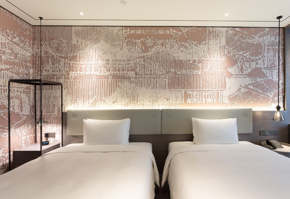 4. 윤허예보 호텔 ..