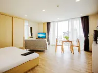 Karin Hotel & Service Apartment Hotels in Si Racha