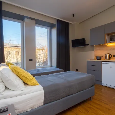 GRANI APARTHOTEL (Грани) Отели рядом с достопримечательностью «Крестовский остров»