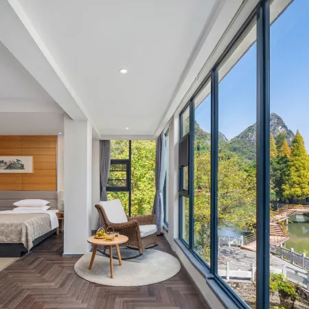 Heshe Lakeside Resort