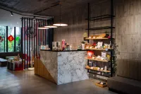 YZ SPA House