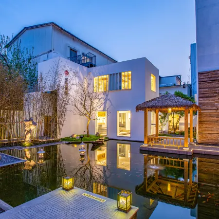 Suzhou Overseas Chinese Hotel