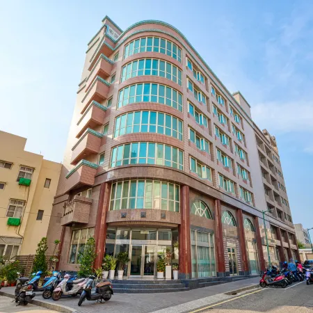 Jih Lih Hotel