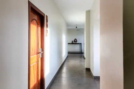 Bayon Modern Residence