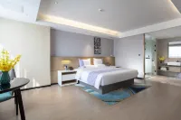 Yeste International Hotel (Chongzuo Youyi Avenue South Railway Station) Отели рядом с достопримечательностью «Ши Цзиньлинь Пейзаж»