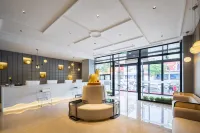 Meilan Hotel (Tongliao Mingren Street Railway Station Branch)