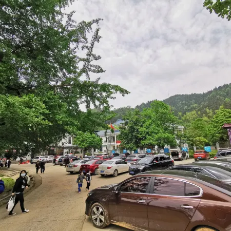 Shuangfeng Jiufeng Mountain Villa