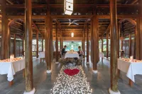 Pilgrimage Village Boutique Resort & Spa Hôtels à : Thủy Xuân
