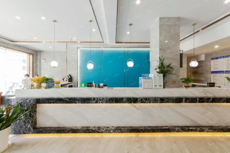 Yamet Hotel Chain (Suizhou Jiefang Road Nanjiao Branch) Отели рядом с достопримечательностью «Wenfeng Tower»