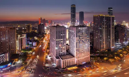 Wyndham Grand Plaza Royale Furongguo Changsha Отели рядом с достопримечательностью «Nvzi University Library»