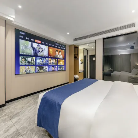 Fuzhou Modern Crown Hotel (Cangshan Wanda Branch)