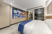 Fuzhou Modern Crown Hotel (Cangshan Wanda Branch)
