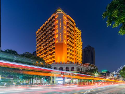 Vienna Hotel (Zhongshan Xingzhong Square Pedestrian Street Branch)