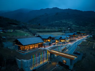 Jiuzhai Yunshang Hotels in Jiuzhaigou