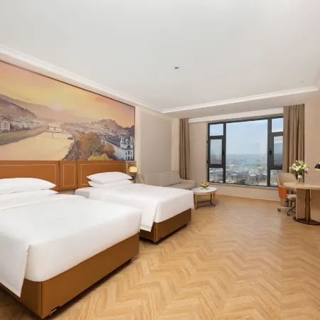 Vienna Hotel (Huozhoushu Xiangjiangcheng)