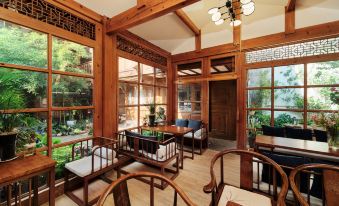 Xilu Xiaoyi Inn