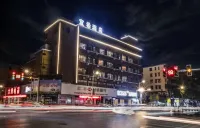 ECESIS HOTEL