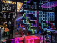 Xuwenxu Town Homestay - bar