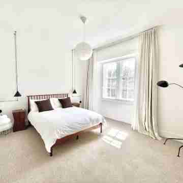 Bright Old Town City Centre Apartment Rooms