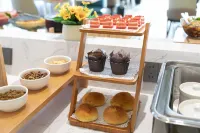Yeste International Hotel (Qinzhou Pubei Aoyuan Zhengwuzhongxin) - breakfast