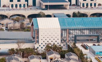 Puyin · Homestay (High-speed Railway Station Front Square)