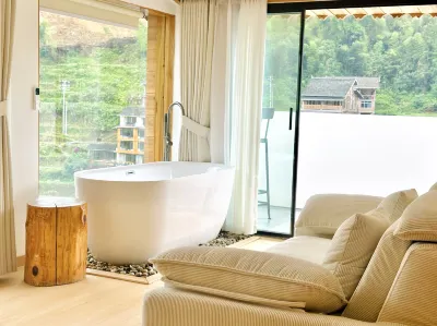 Liping Zhaoxing Dongzhai Linyin Inn Hoteles en Condado de Liping