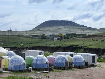 Sarilang Volcano Homestay Hotels near Mars Campground