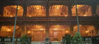 Shangri-La Xiaozhongdian Town Tianchi Homestay Hotels near Wangyeju Camping Base