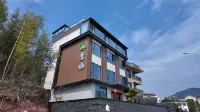 天台鶯棲民宿（天台山大瀑布店） - 新開幕