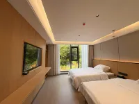 Hezhang Longyang Yueting Hotel - 2 stelle