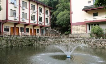 Xilei Xianghua Hotel