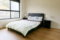 Isle of Serenity Charming House Hotels in Dandenong