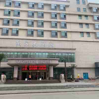 Oriental Hotel Hotel Exterior