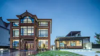 Floral Hotel· Shanghai Wuyu Suyue Homestay (Haichang Ocean Park Branch) Hotel in zona Shanghai Agriculture College Training Base
