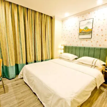 Linshui 300 Million Chain Hotels