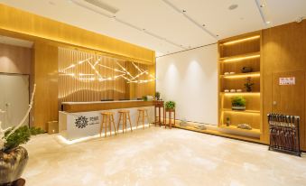 Floral Hotel· September Boutique Inn (Slender West Lake, Dongguan Street)