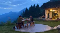 都江堰臥隱山居民宿 向峨客運站附近的飯店