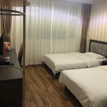 Changling Lantian Business Hotel