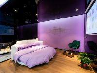 西安星空Smart酒店 - 温馨浪漫圆床房（无窗）