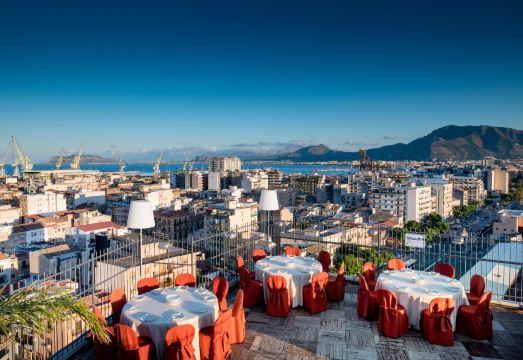 아스토리아 팰리스 호텔