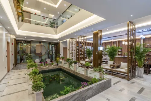 Mile Xitinglangyuan Homestay (Honghe Water Town Jinxiu Flower Street)