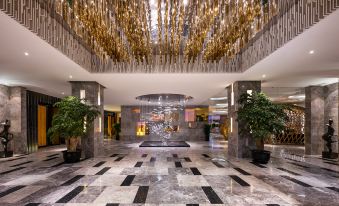 Crystal Orange Hotel· Panjinwenlv International City