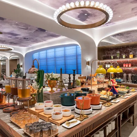 Mercure Changshu Riverside Hotel