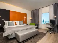 Crowne Plaza TEL AVIV CITY CENTER by IHG โรงแรมใกล้The Cameri Theatre