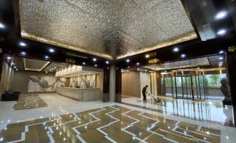 Zhenbao Holiday Hotel (Nanjing Fengtai South Road)