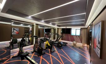 Orange Hotel (Urumqi Friendship Medical College)