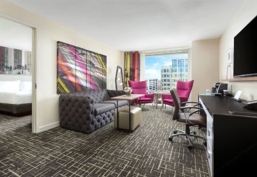 하얏트 센트릭 주변 전경